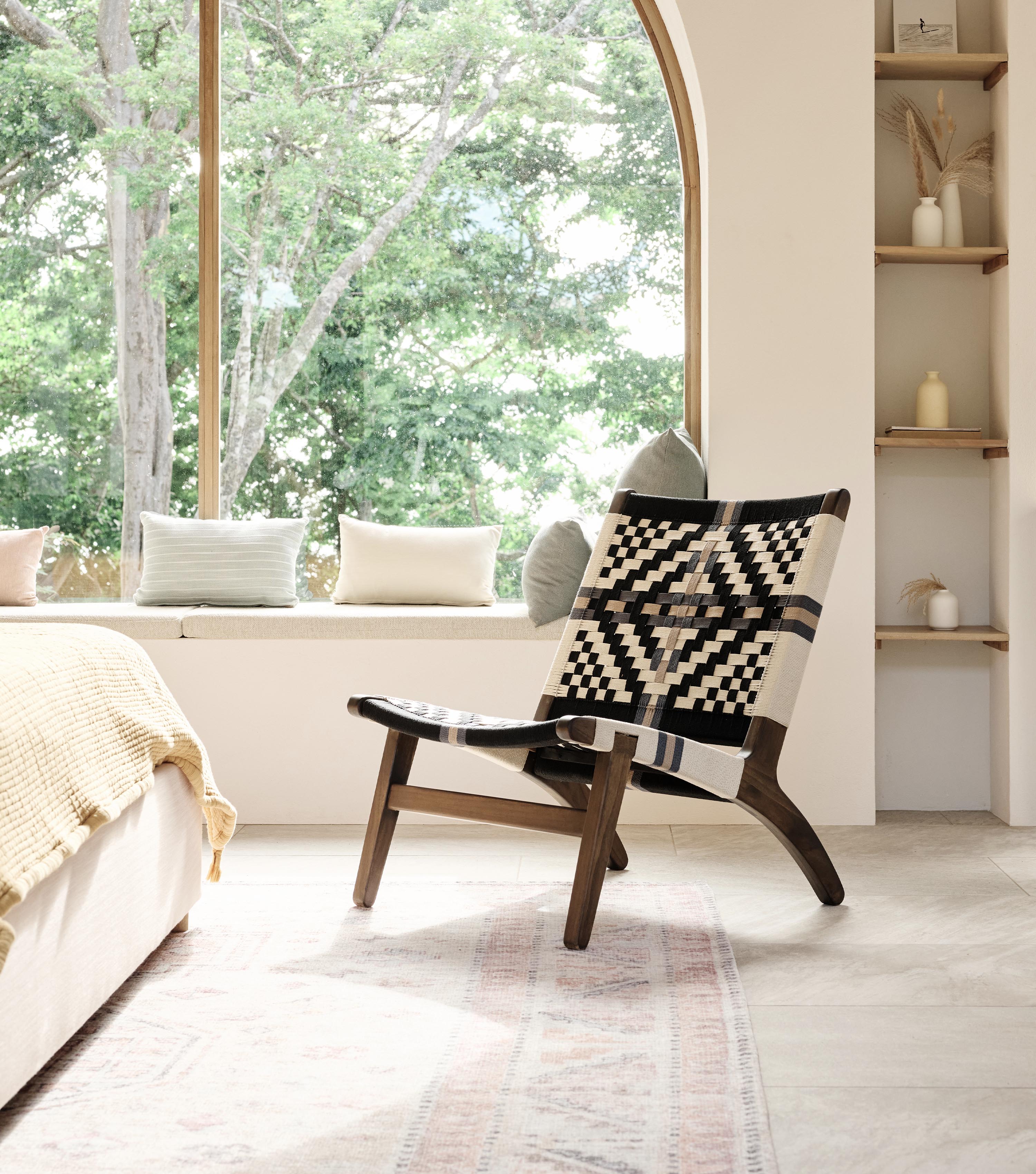 Coffee Teak / Colonial Pattern