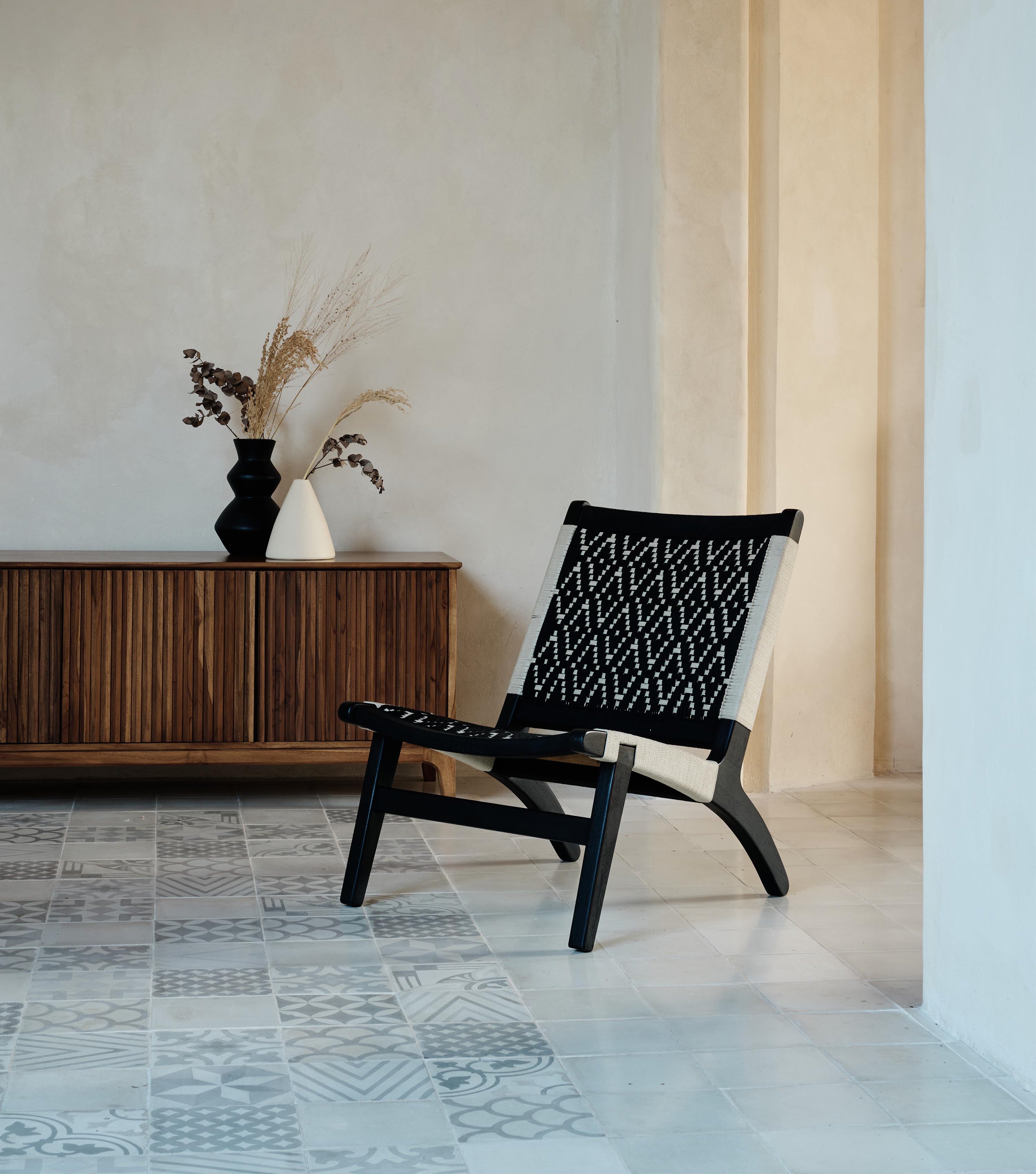 Charcoal Teak / Veranice Pattern